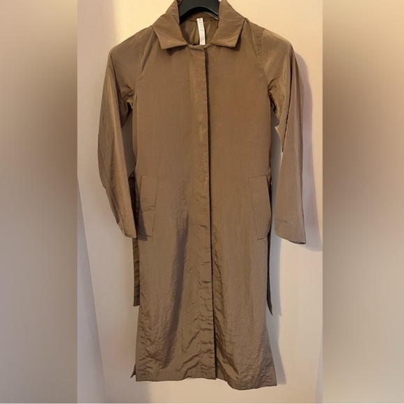 Lululemon Always Effortless Trench NWOT - Picture 2 of 9